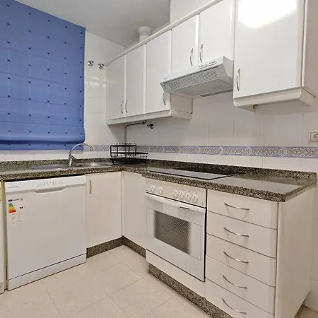 דירה En Primera Linea De Playa Con Solarium, Gran Terraza Acristalada Y 2 Piscinas *